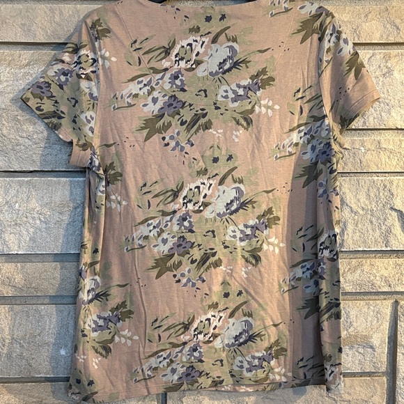 Chico's Short Sleeve Floral Top with gem embellishments - Picture 5 of 10